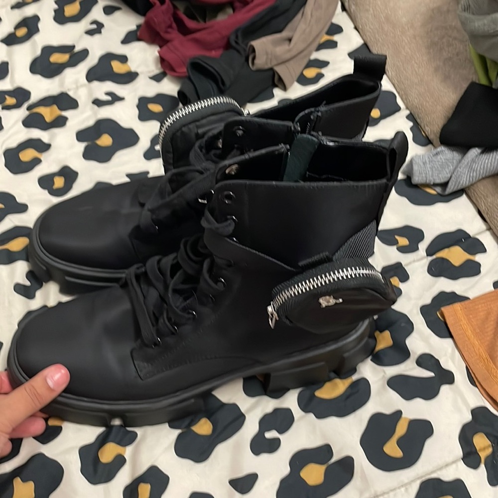 Steve Madden combat boots